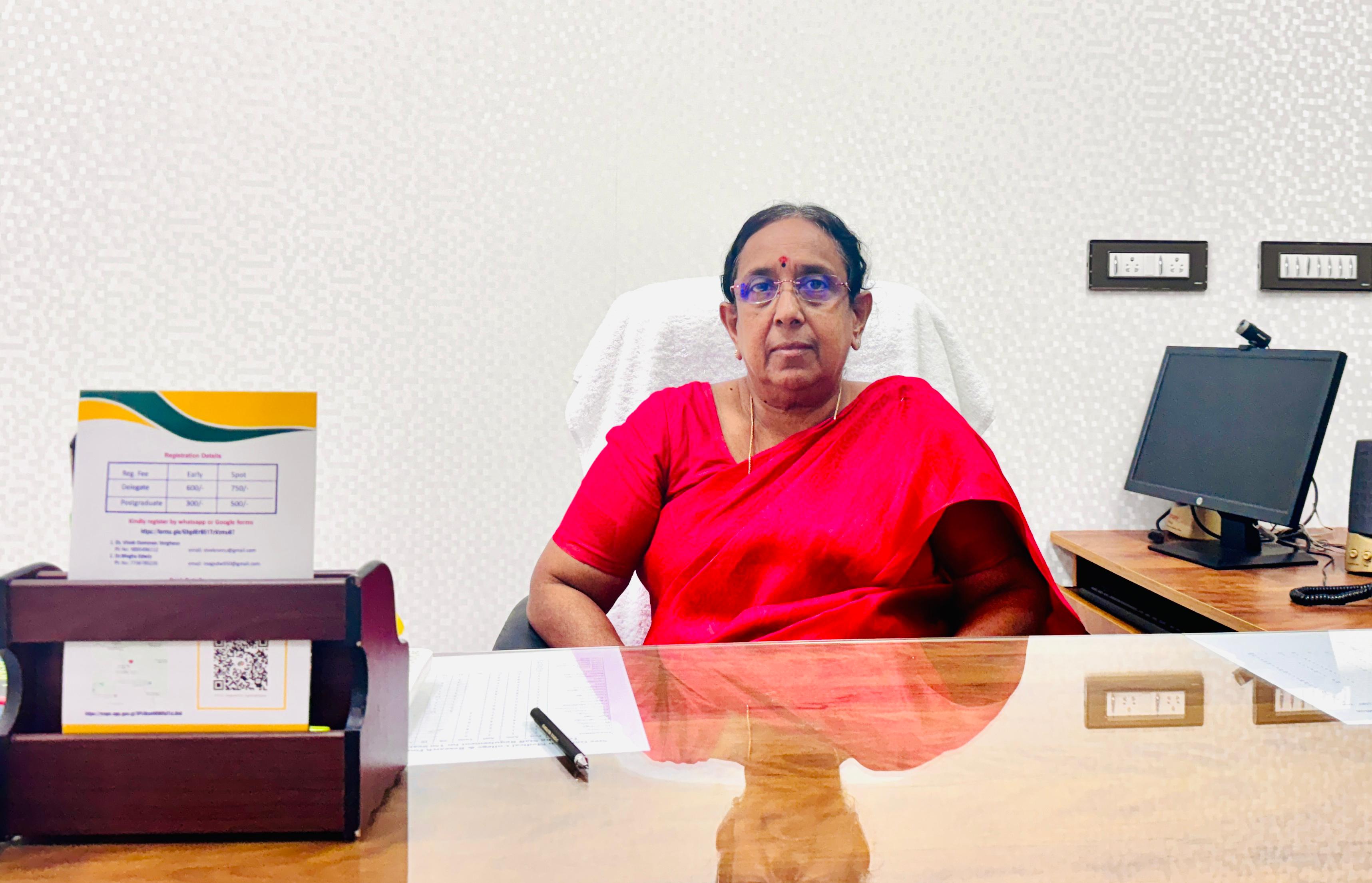 Dr Nandini V R
